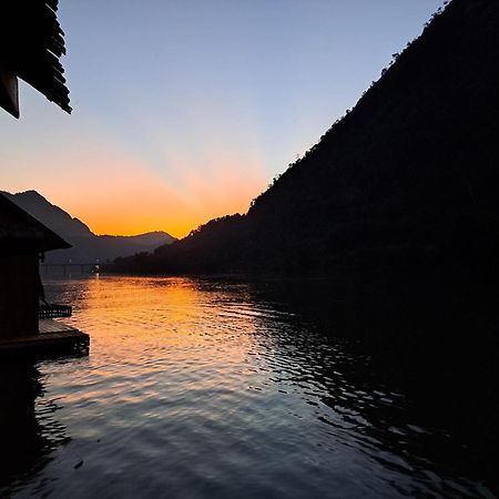מלון Nongkhiaw The Float House מראה חיצוני תמונה