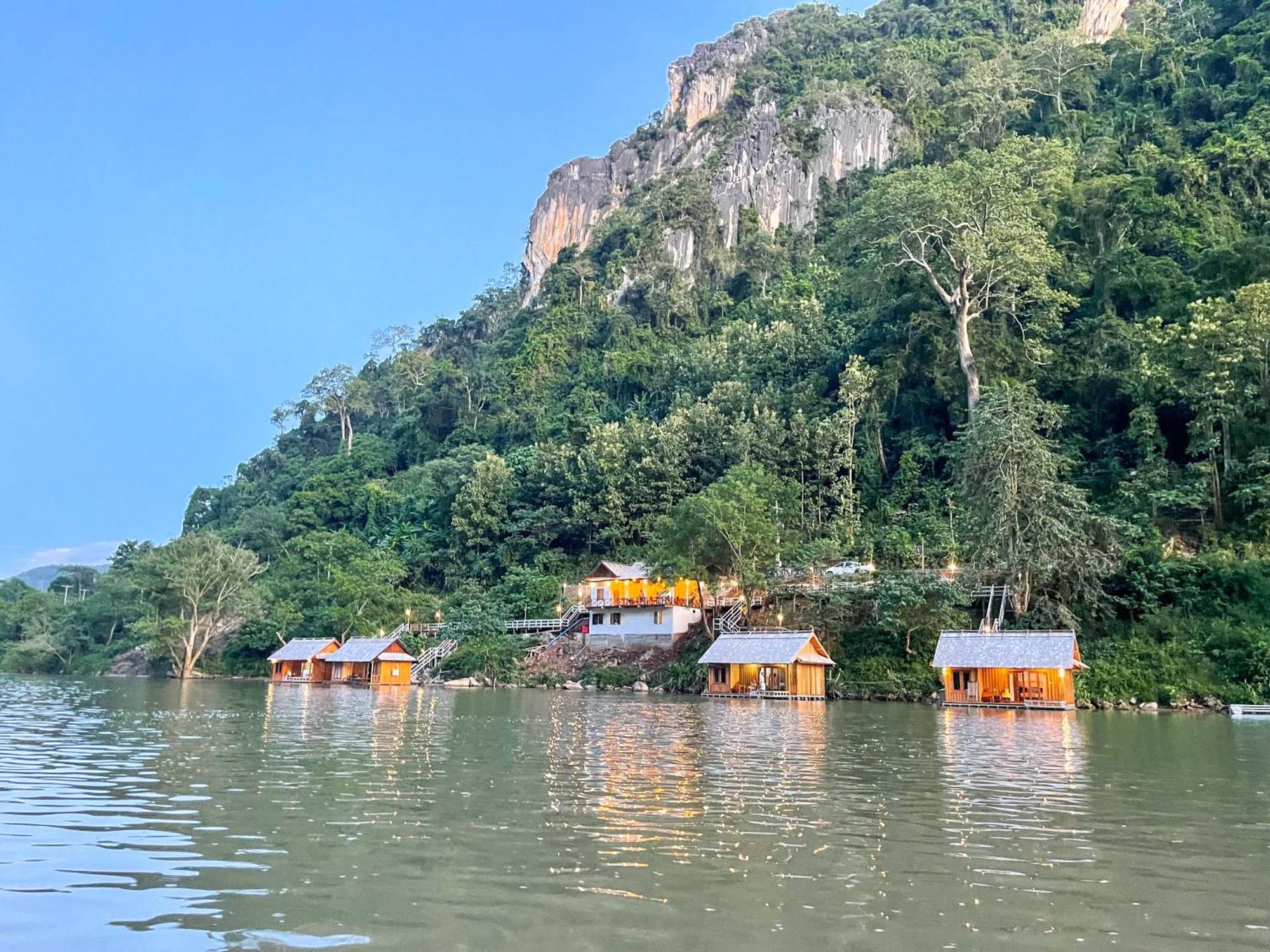 מלון Nongkhiaw The Float House מראה חיצוני תמונה