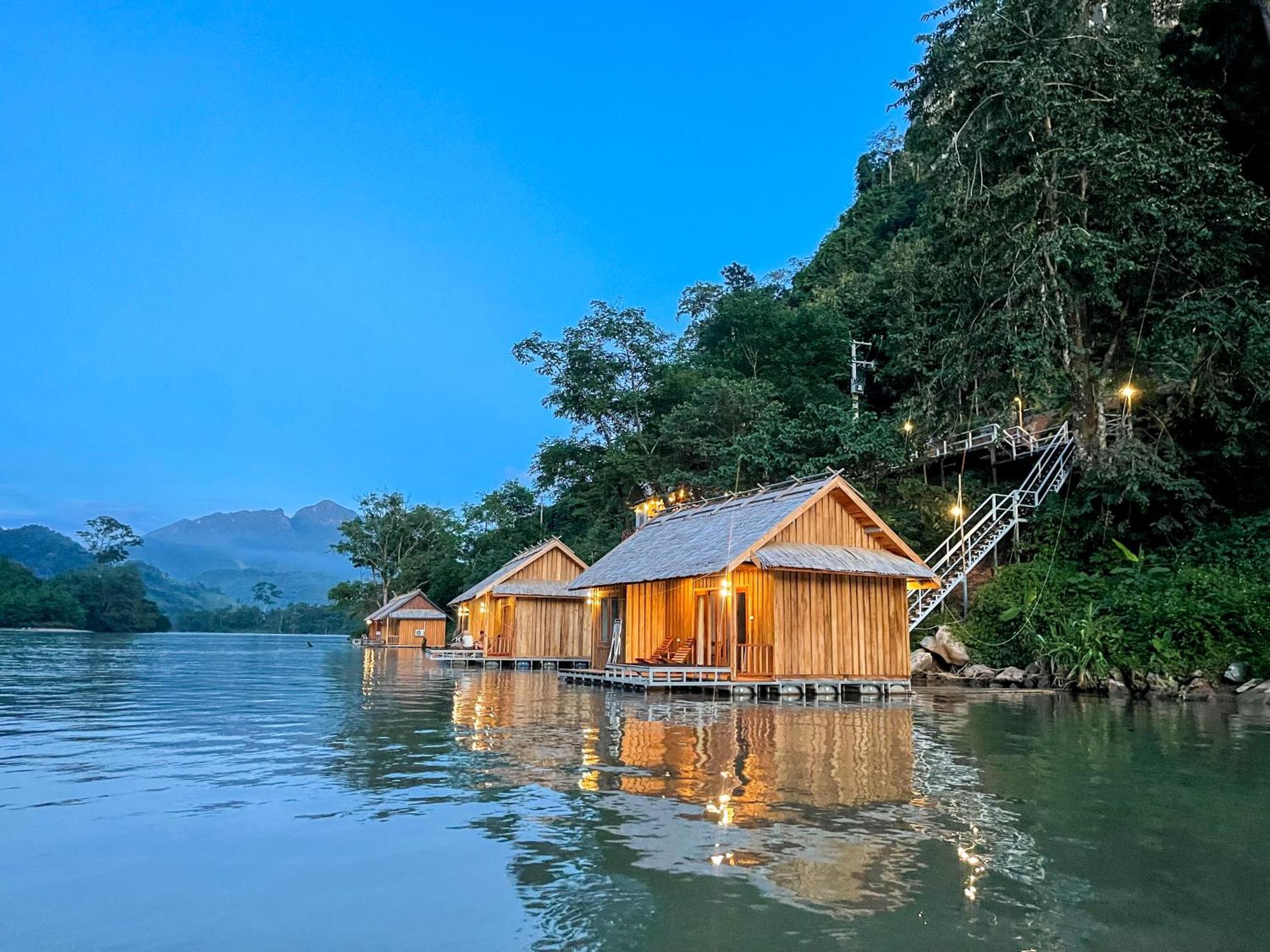 מלון Nongkhiaw The Float House מראה חיצוני תמונה