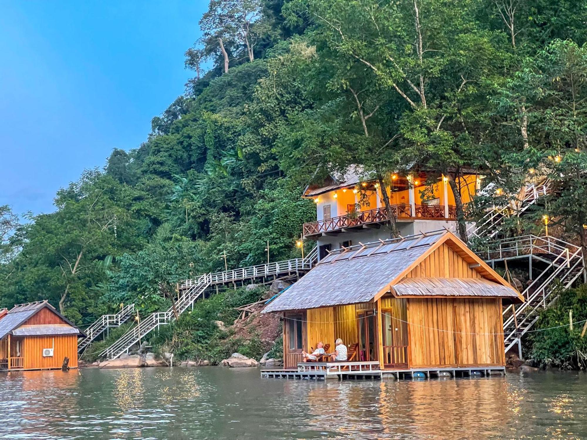 מלון Nongkhiaw The Float House מראה חיצוני תמונה