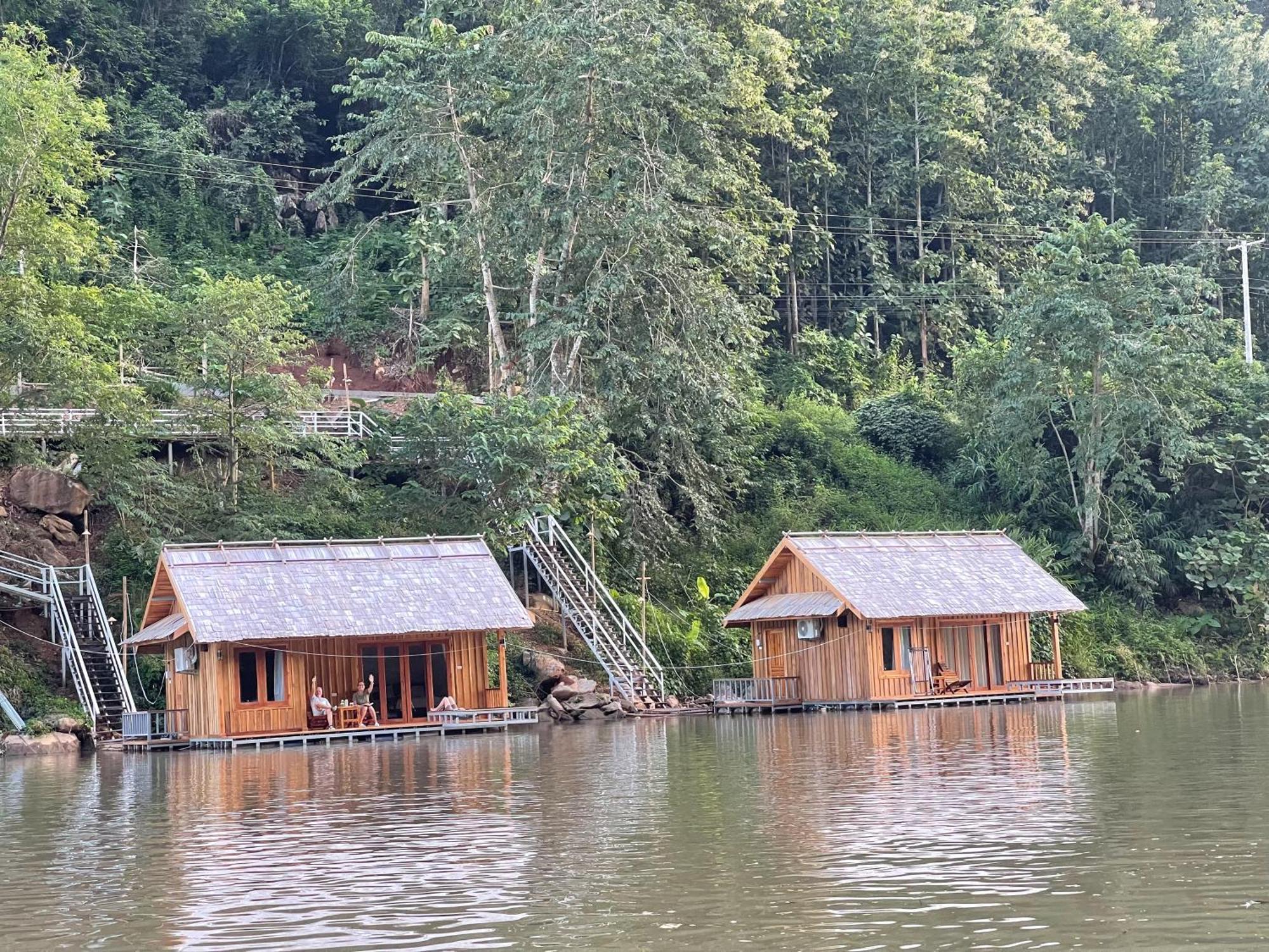 מלון Nongkhiaw The Float House מראה חיצוני תמונה