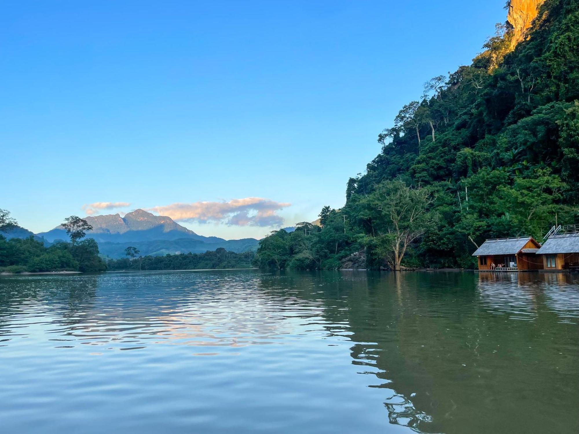 מלון Nongkhiaw The Float House מראה חיצוני תמונה