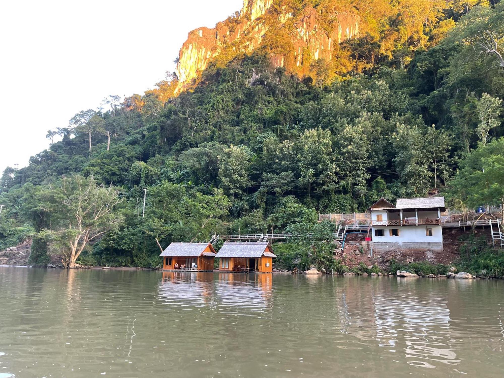 מלון Nongkhiaw The Float House מראה חיצוני תמונה