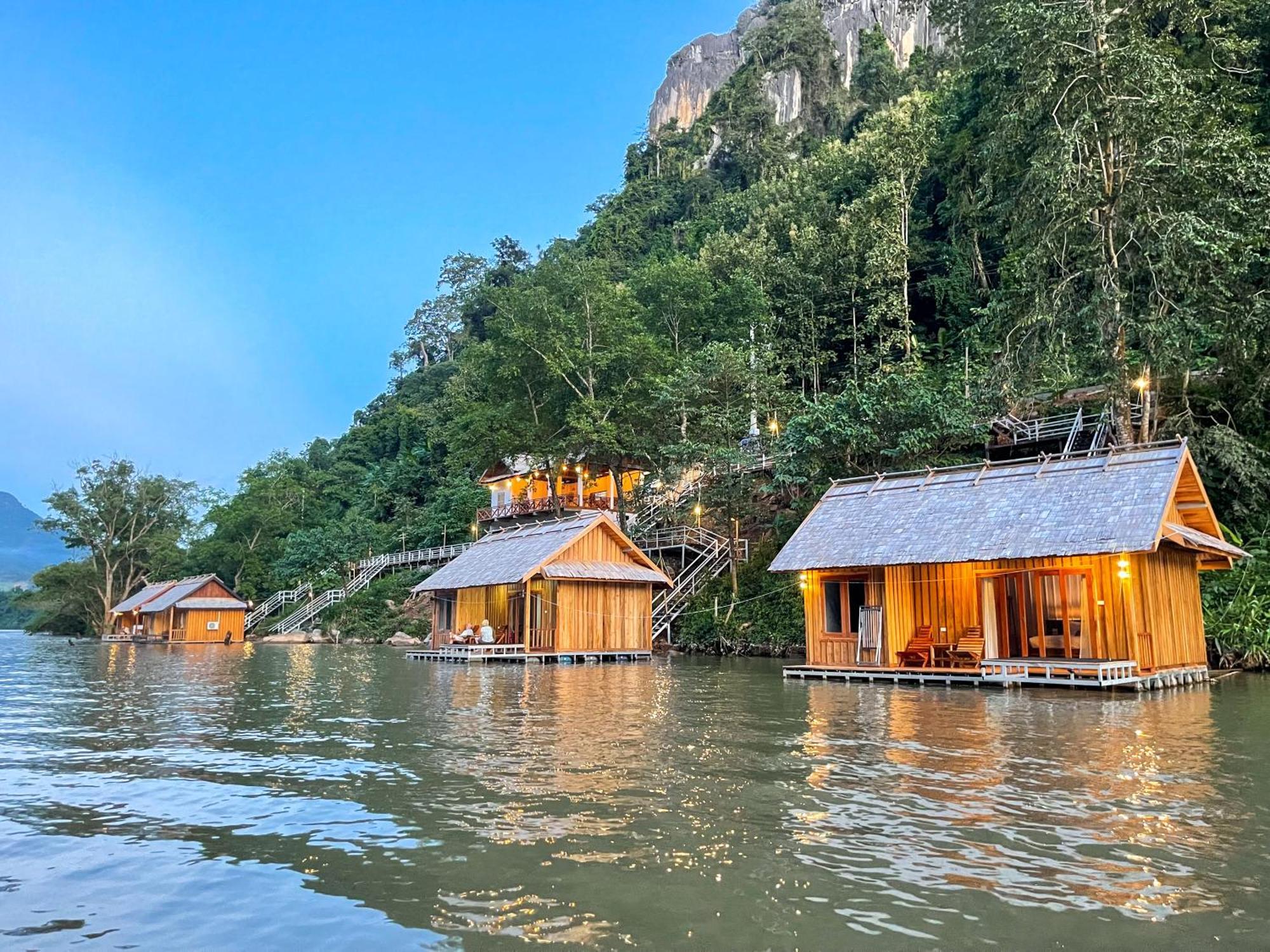 מלון Nongkhiaw The Float House מראה חיצוני תמונה