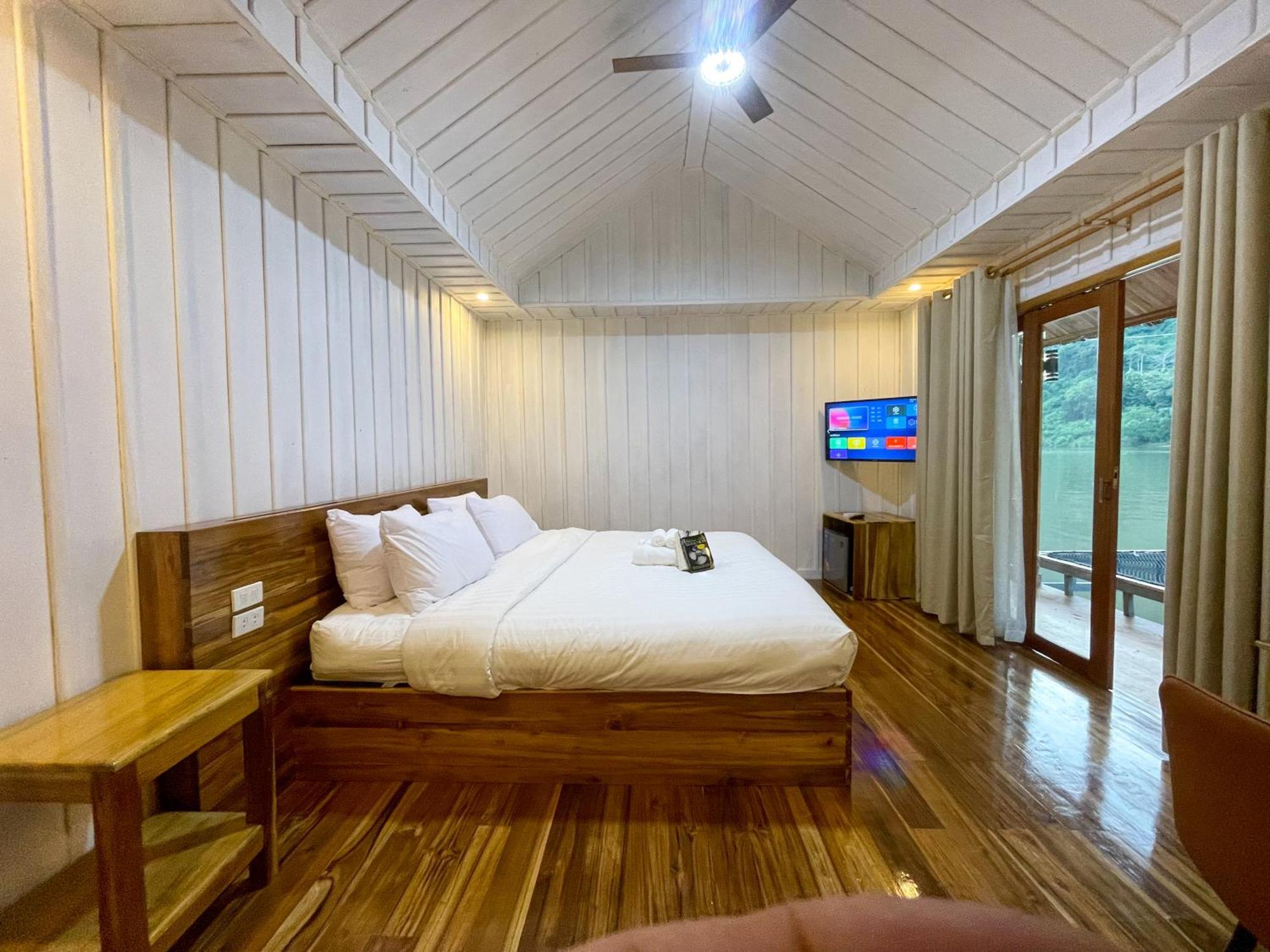 מלון Nongkhiaw The Float House מראה חיצוני תמונה