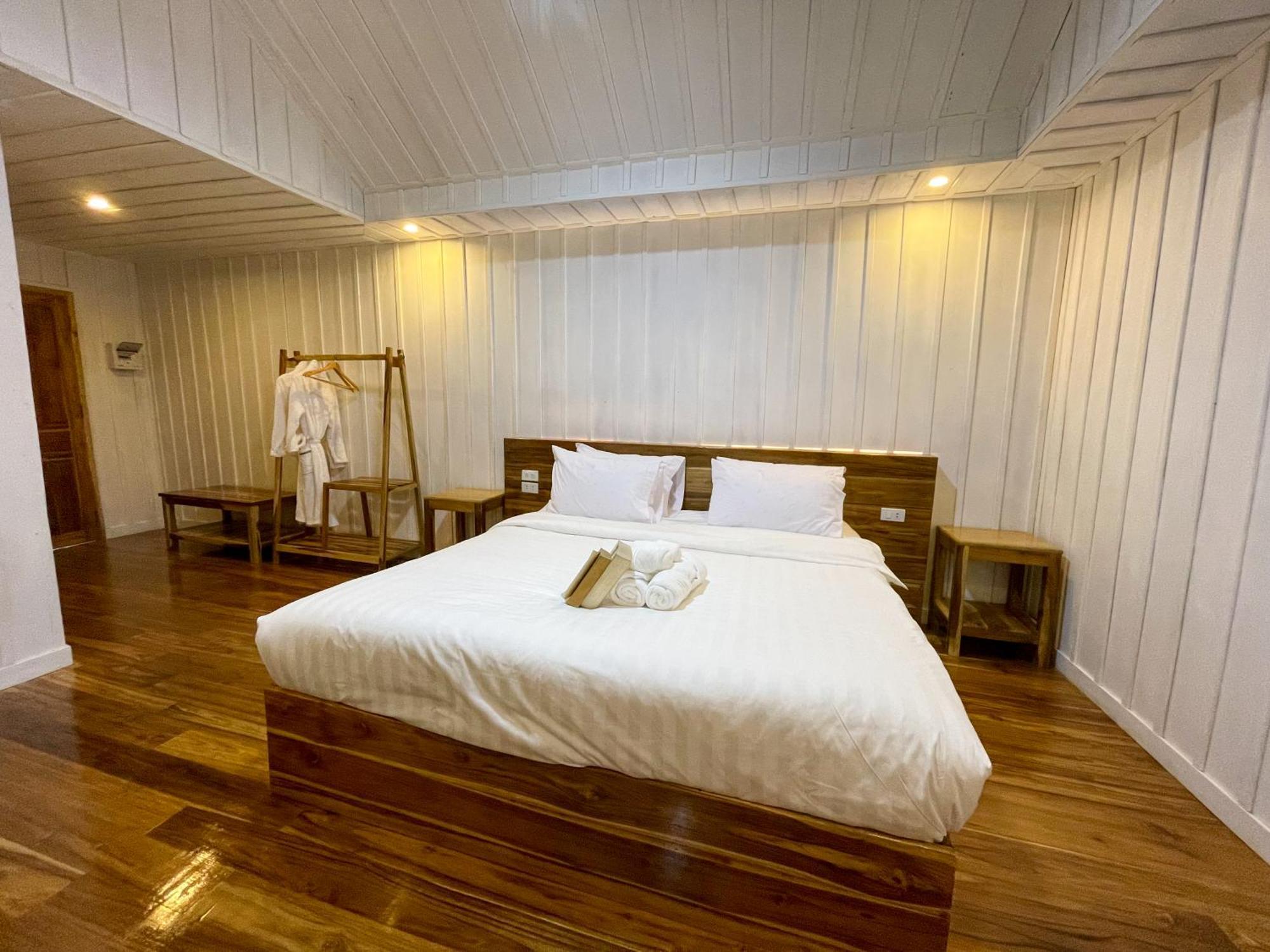 מלון Nongkhiaw The Float House מראה חיצוני תמונה