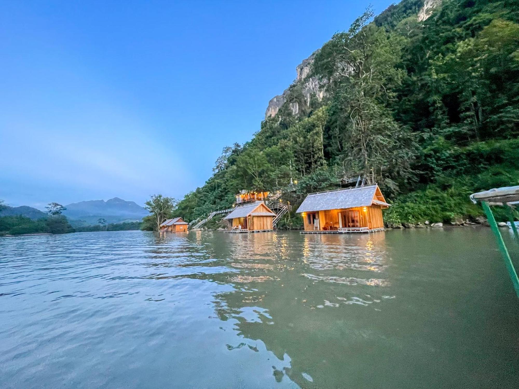 מלון Nongkhiaw The Float House מראה חיצוני תמונה